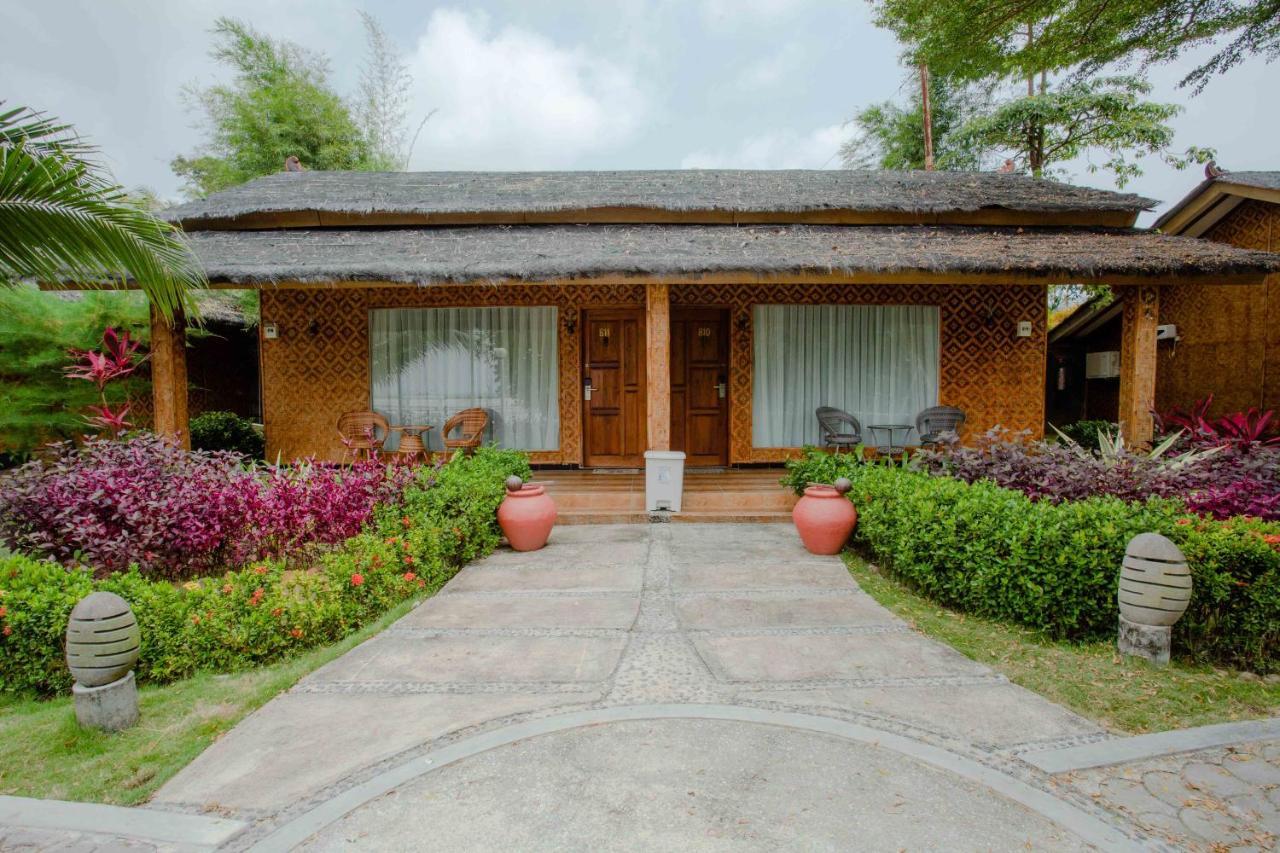 Bintan Exotica Resort By Waringin Hospitality بيراكيت الغرفة الصورة
